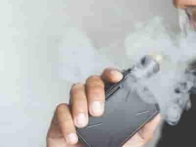 Quelle cigarette electronique fait le plus de vapeur