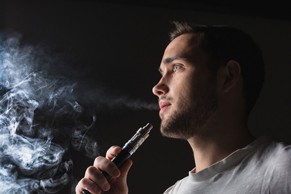 3 effets de la cigarette électronique sans nicotine | Neovapo